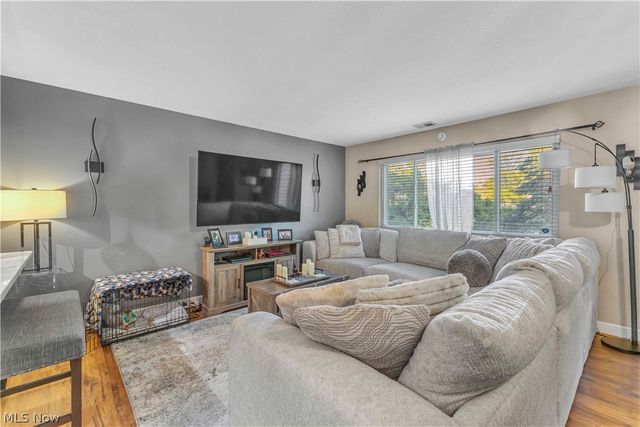 3097 Bay Landing Drive, Westlake, OH 44145