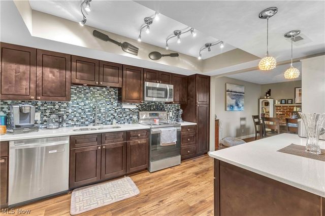 3097 Bay Landing Drive, Westlake, OH 44145