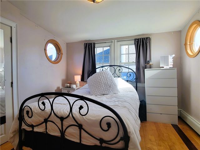 92 Pelham Street 3, Newport, RI 02840