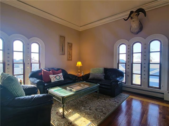 92 Pelham Street 3, Newport, RI 02840