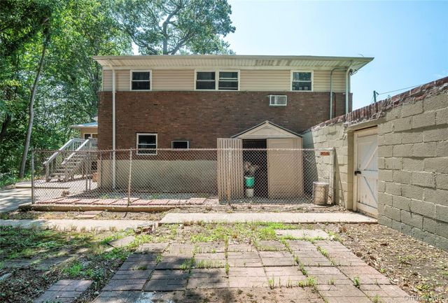 28 Brookdale Road, Glen Cove, NY 11542
