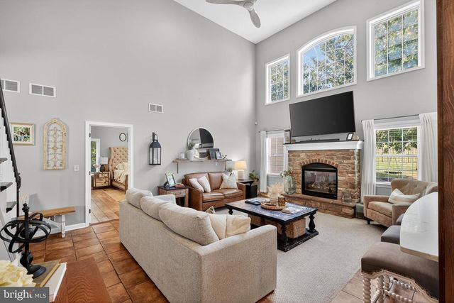 110 LIVIA LN, Wrightsville, PA 17368