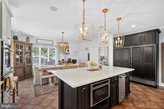 110 LIVIA LN, Wrightsville, PA 17368