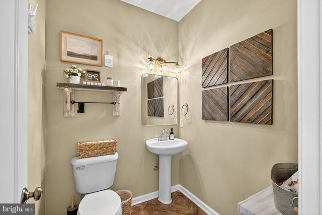 110 LIVIA LN, Wrightsville, PA 17368