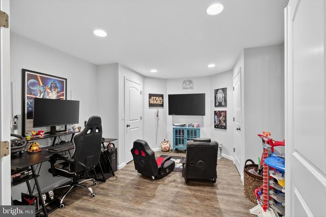 110 LIVIA LN, Wrightsville, PA 17368