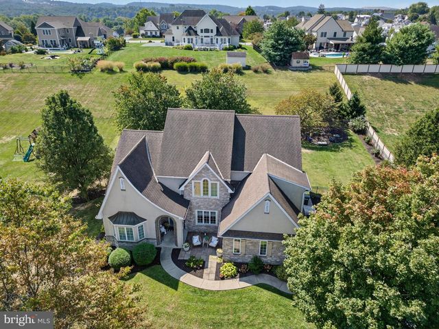 110 LIVIA LN, Wrightsville, PA 17368