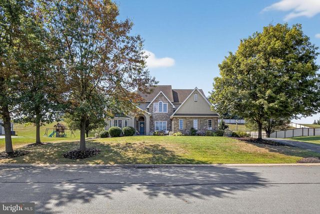 110 LIVIA LN, Wrightsville, PA 17368