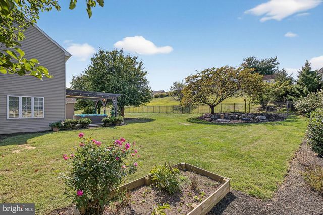 110 LIVIA LN, Wrightsville, PA 17368