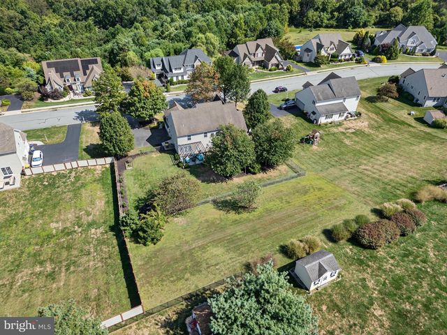 110 LIVIA LN, Wrightsville, PA 17368