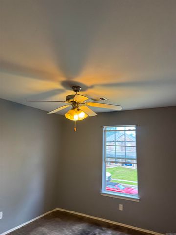 2008 pleasant pointe Circle, Bryant, AR 72022