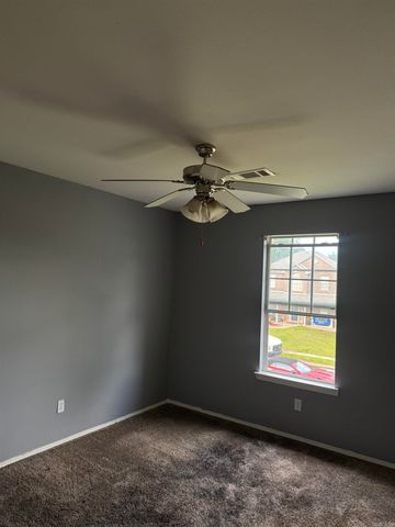 2008 pleasant pointe Circle, Bryant, AR 72022