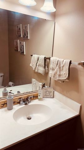 2008 pleasant pointe Circle, Bryant, AR 72022
