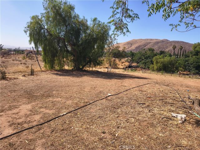 20680 Santa Rosa Mine Road, Perris, CA 92570