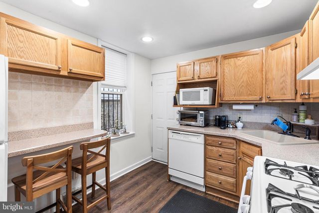2420 KIMBALL ST, Philadelphia, PA 19146