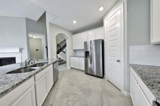 22006 Meandering Springs Drive, Spring, TX 77389