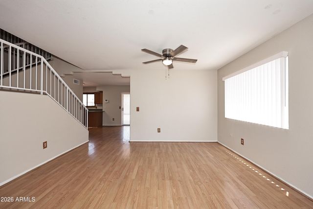 8935 W WINDSOR Avenue, Phoenix, AZ 85037