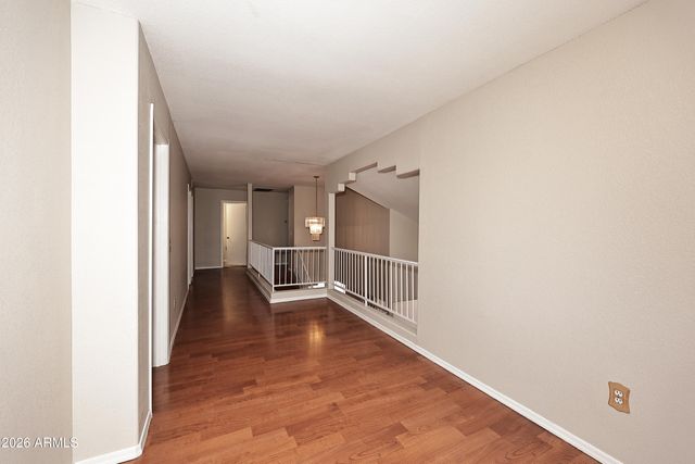 8935 W WINDSOR Avenue, Phoenix, AZ 85037