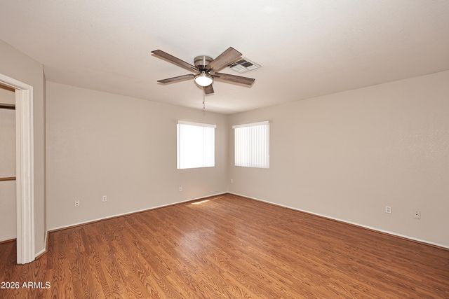 8935 W WINDSOR Avenue, Phoenix, AZ 85037