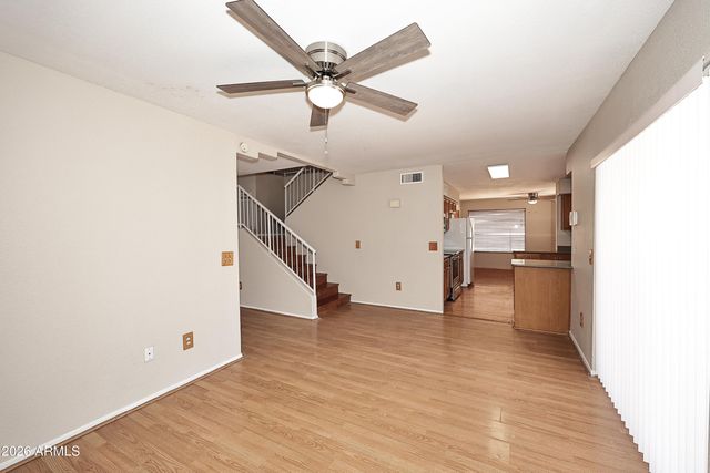 8935 W WINDSOR Avenue, Phoenix, AZ 85037