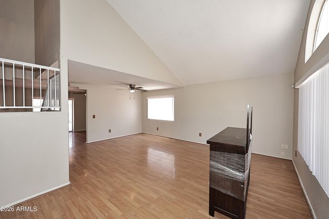 8935 W WINDSOR Avenue, Phoenix, AZ 85037