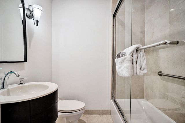 73 Nurmi Drive, Fort Lauderdale, FL 33301