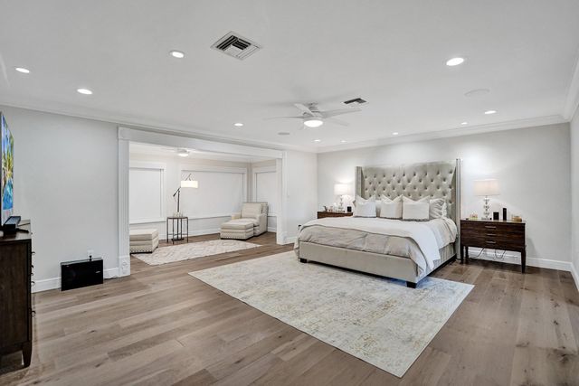 73 Nurmi Drive, Fort Lauderdale, FL 33301