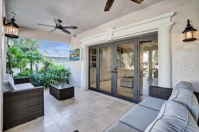 73 Nurmi Drive, Fort Lauderdale, FL 33301