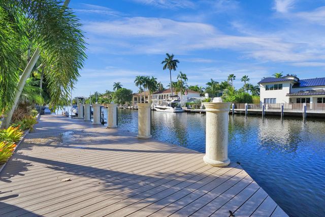 73 Nurmi Drive, Fort Lauderdale, FL 33301