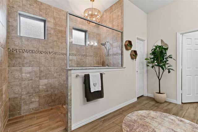 2532 Bunker Hill Drive, Burleson, TX 76028