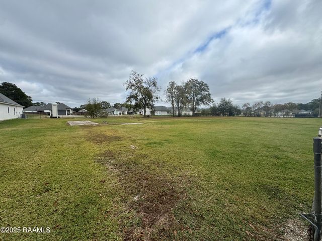 113 Des Jacques Road, Lafayette, LA 70506