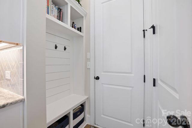 7803 Waverly Walk Avenue, Charlotte, NC 28277