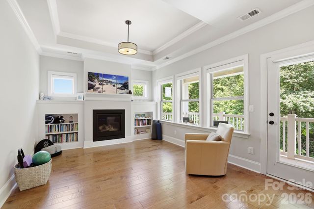 7803 Waverly Walk Avenue, Charlotte, NC 28277