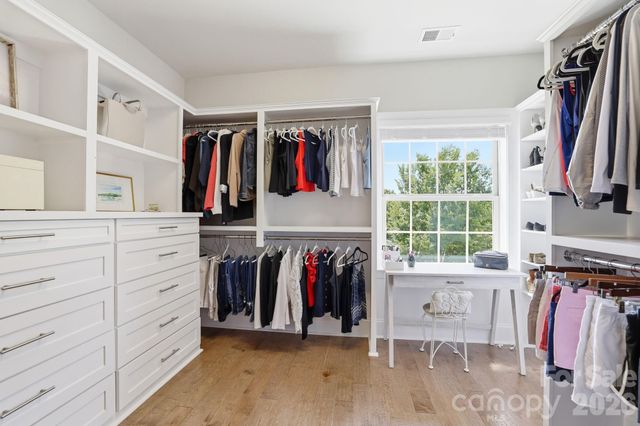 7803 Waverly Walk Avenue, Charlotte, NC 28277