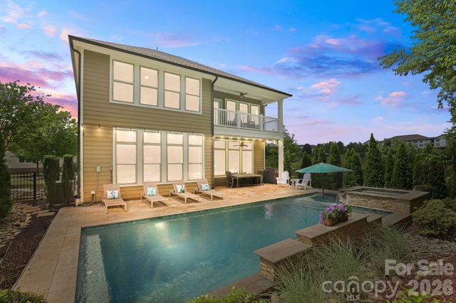 7803 Waverly Walk Avenue, Charlotte, NC 28277