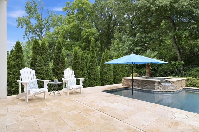 7803 Waverly Walk Avenue, Charlotte, NC 28277