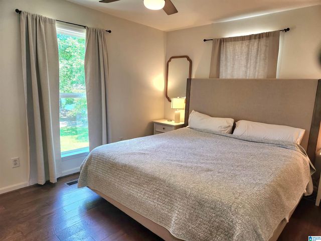 466 12TH STREET SW, Alabaster, AL 35007