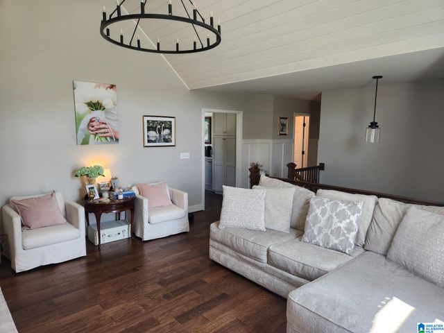 466 12TH STREET SW, Alabaster, AL 35007