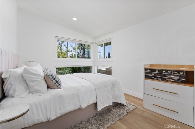 2135 Parsons Street, Costa Mesa, CA 92627