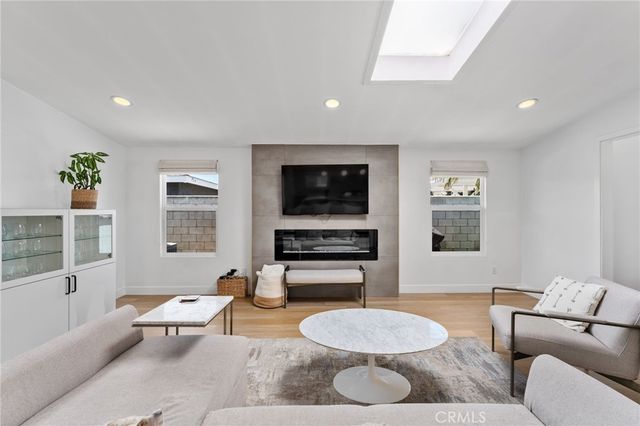 2135 Parsons Street, Costa Mesa, CA 92627
