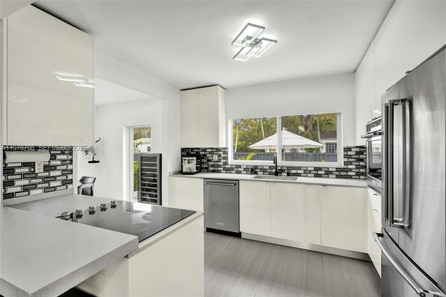 55 NW 92nd St, Miami Shores, FL 33150