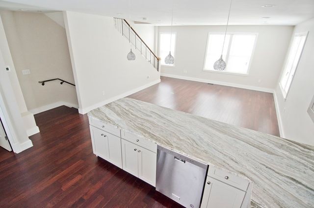 48 Saint Margaret St 48, Boston, MA 02125