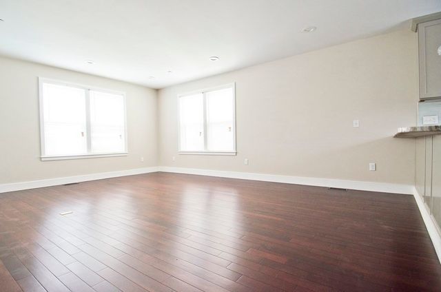 48 Saint Margaret St 48, Boston, MA 02125
