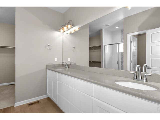 541 Newton Dr, Loveland, CO 80537