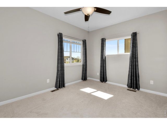 541 Newton Dr, Loveland, CO 80537