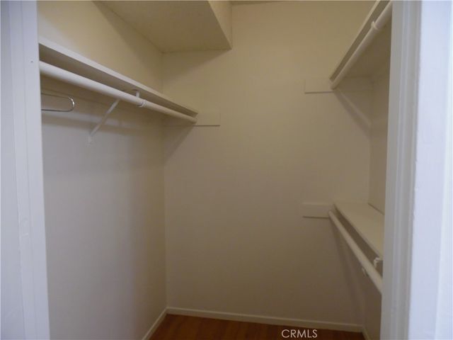 23515 Lyons, Valencia, CA 91355