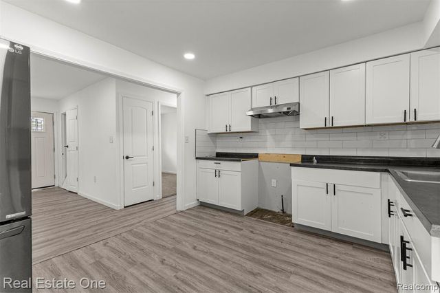 29522 Grandview Street, Inkster, MI 48141