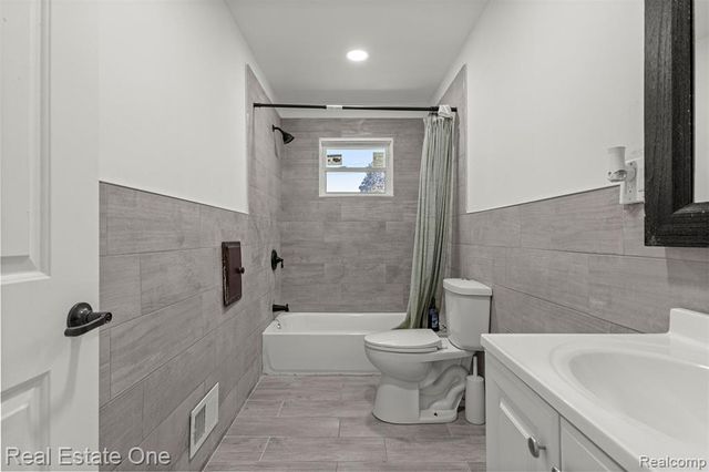 29522 Grandview Street, Inkster, MI 48141