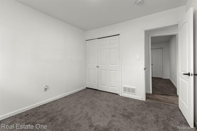 29522 Grandview Street, Inkster, MI 48141