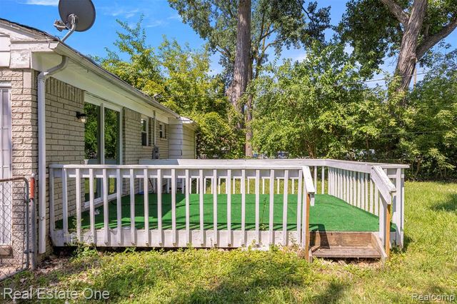 29522 Grandview Street, Inkster, MI 48141