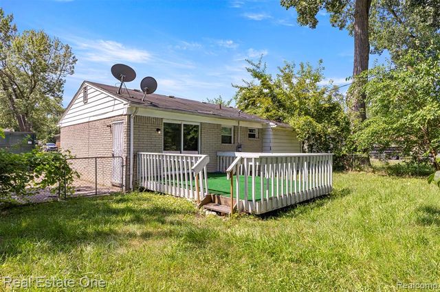 29522 Grandview Street, Inkster, MI 48141